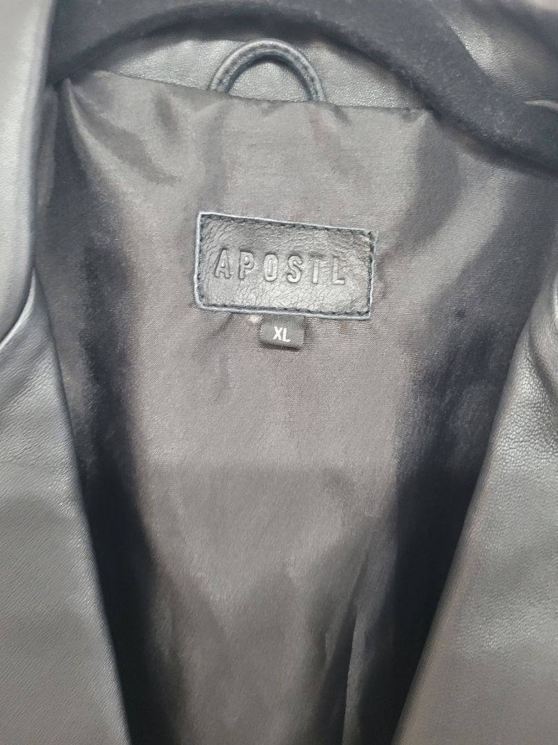 Black Apostl Leather blazer, 12