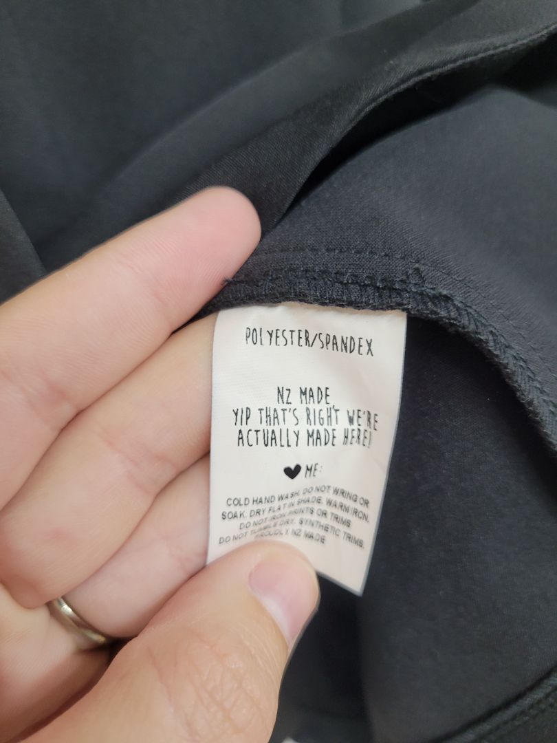 Black Kilt Jacket, S