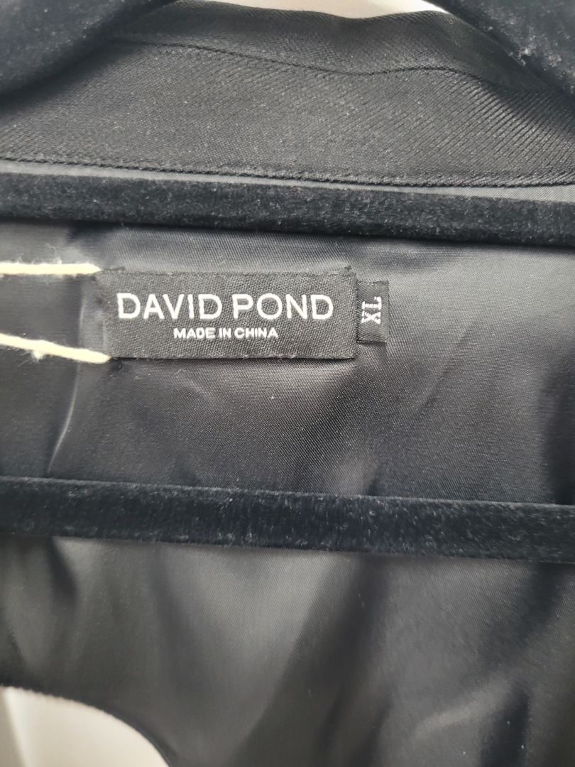 Black David Pond Blazer, 16