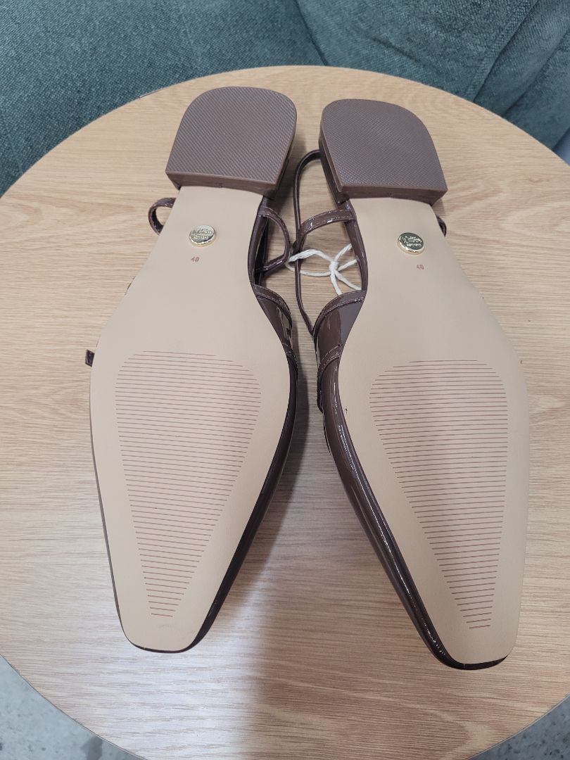 Brown Wittner Slingback, 40