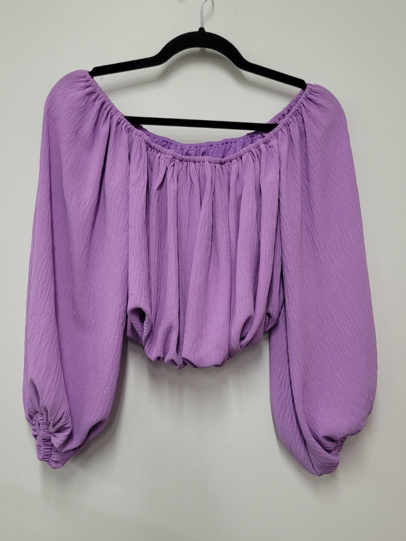Purple Augsutine Cropped bnwt, XS