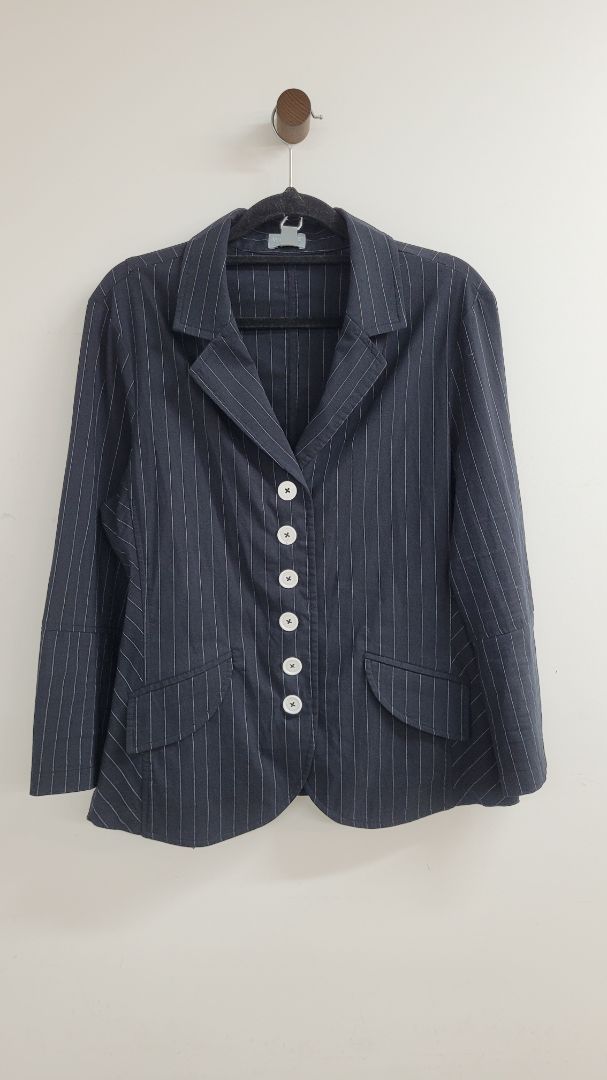Navy with white pinstripes Verge Shirt, M