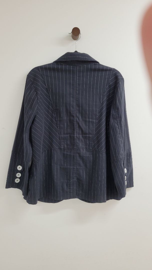 Navy with white pinstripes Verge Shirt, M