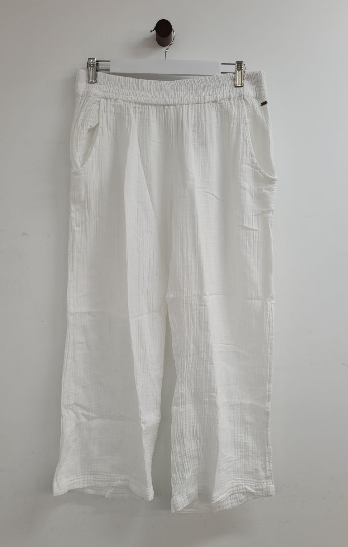 White Ripcurl Pants, L