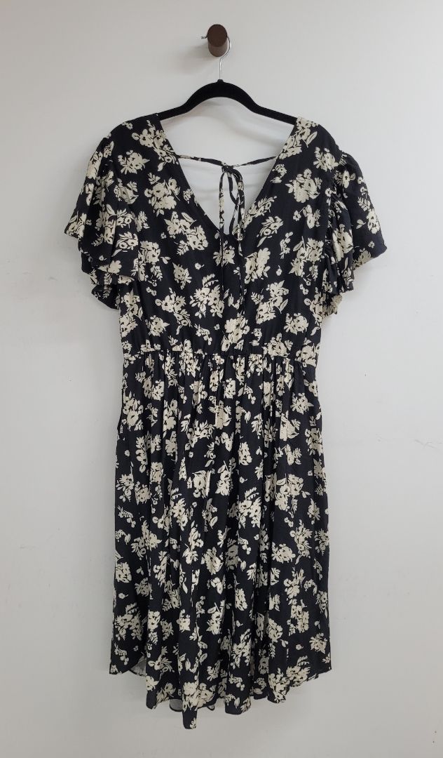 Black & white The Bay Dress, 12