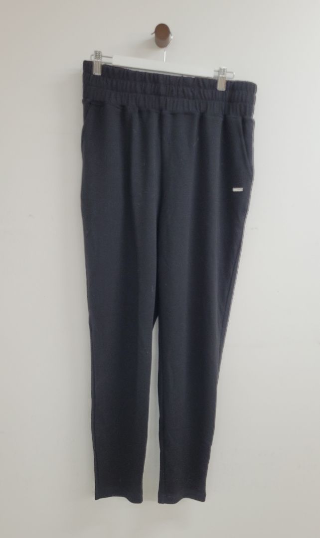 Black Aimn Pants, L