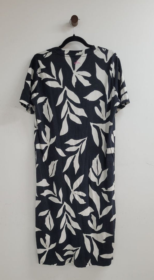 Black and white Elm Dress, 12