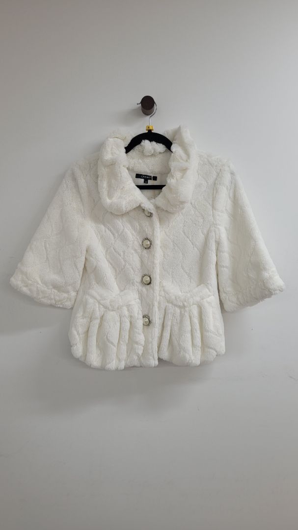 White Creem Fluffy cropped, 8
