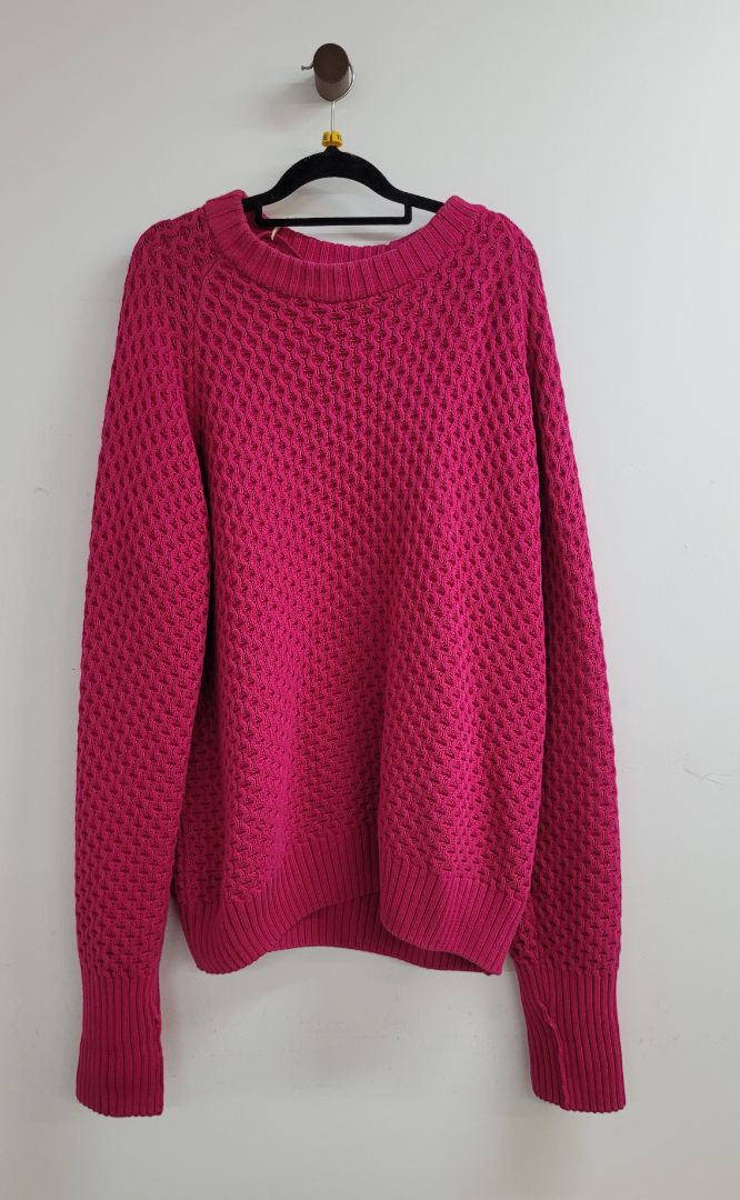 Pink kowtow Jumper, L