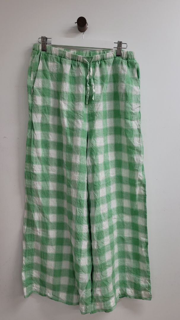 Green and white Harrie & Sam Pants, L