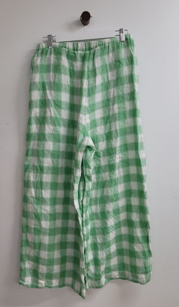 Green and white Harrie & Sam Pants, L