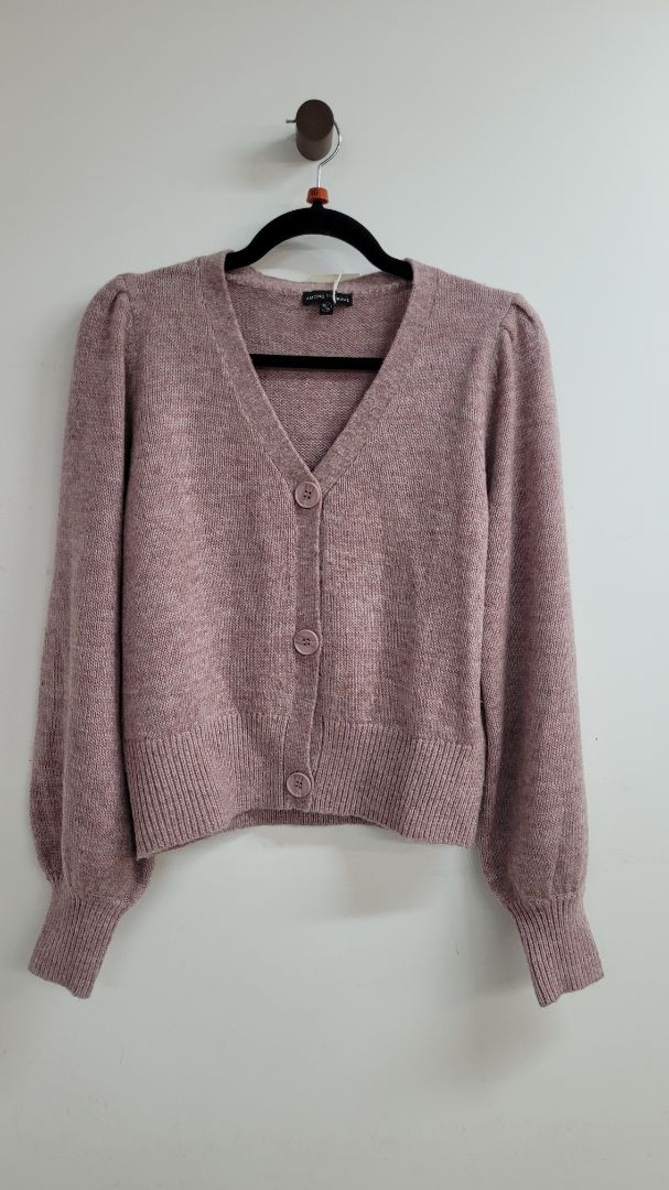 Pink Among the brave Jumper, 10