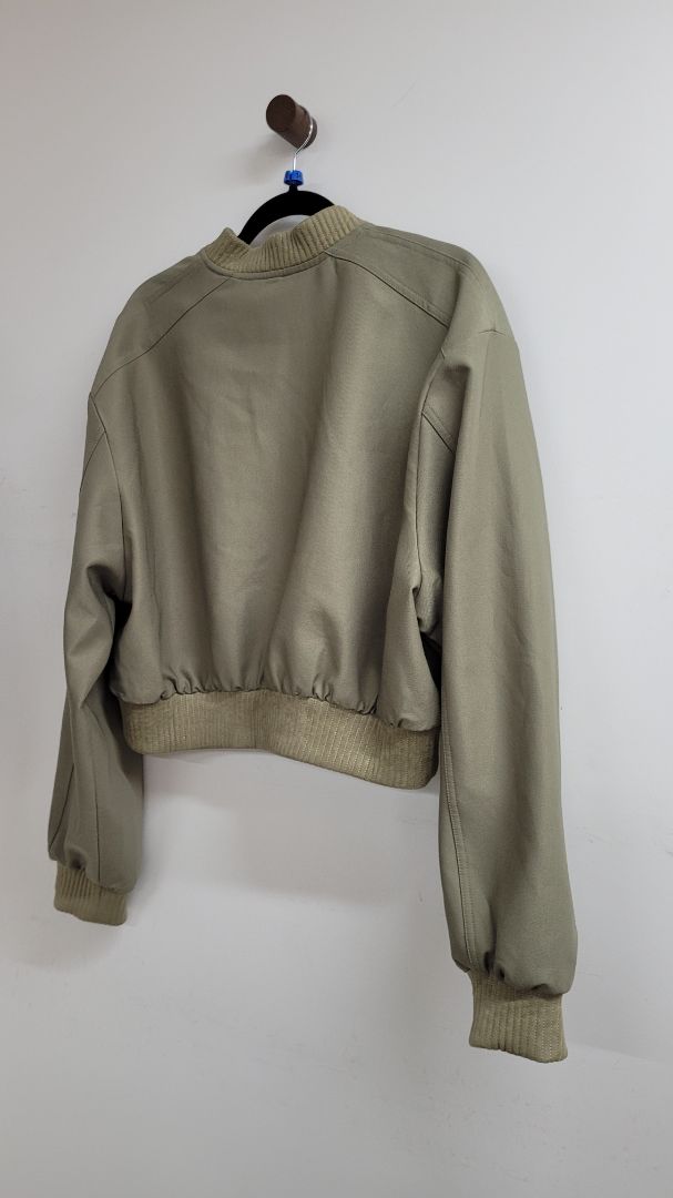 Green Toast society Bomber, 14