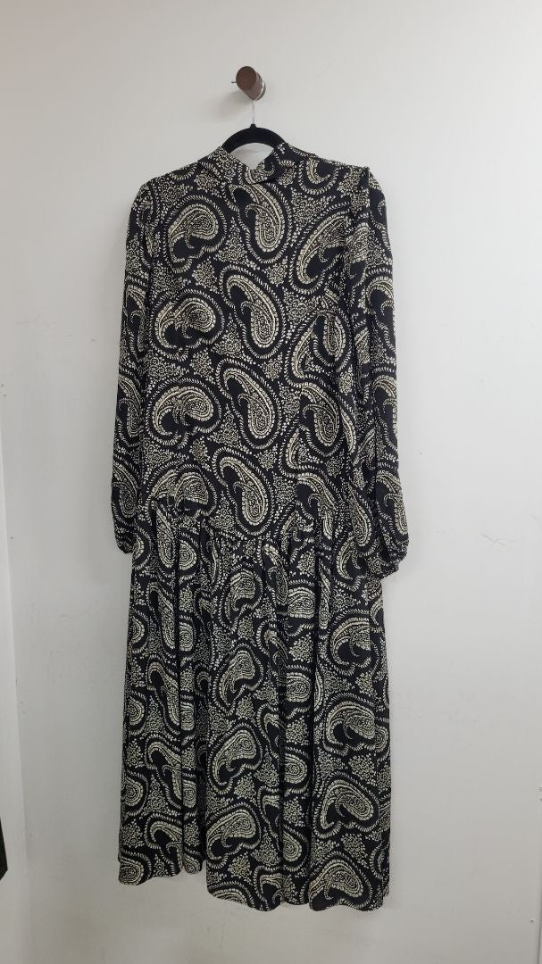 black,cream Moochi Dress, 8