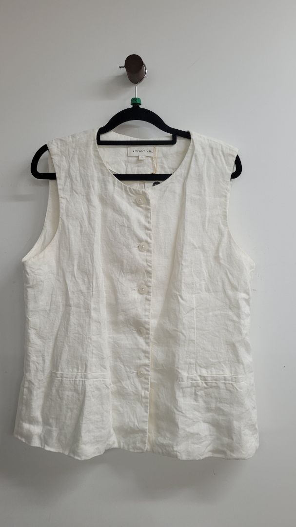 White Assembly Label Vest, 12
