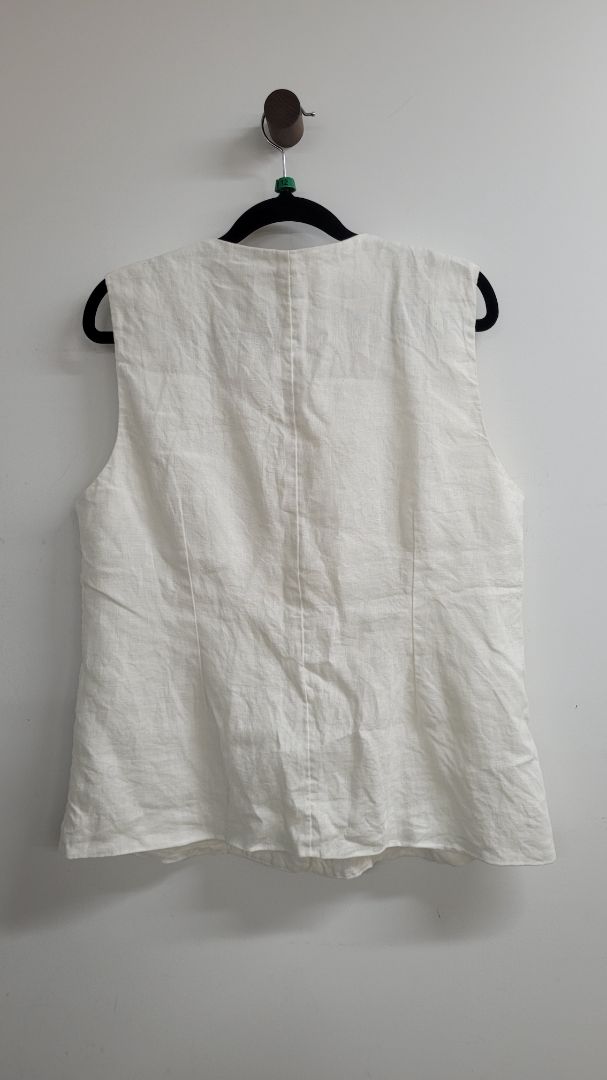 White Assembly Label Vest, 12