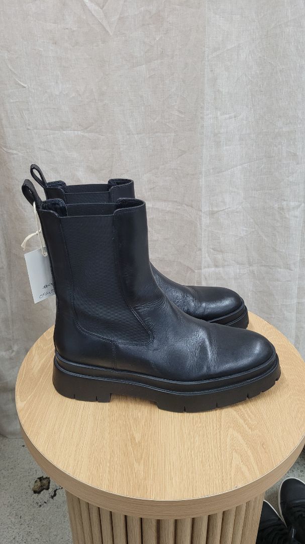 Black Zara Boots, 40