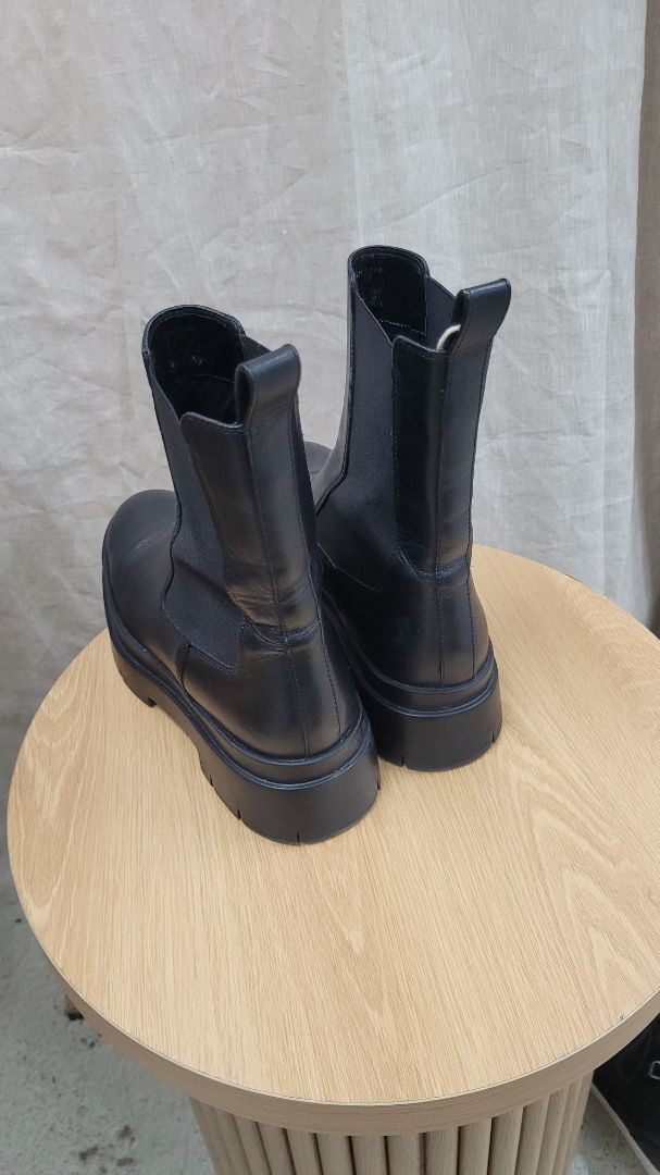 Black Zara Boots, 40