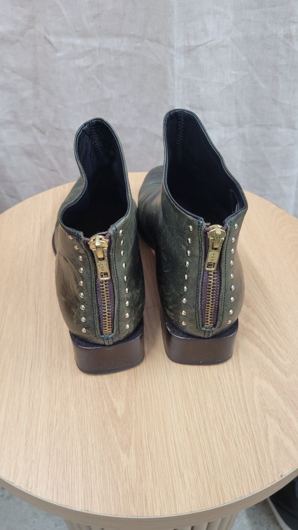 Khaki Beau coops Boots, 38