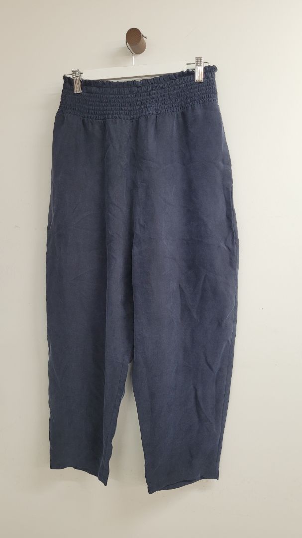 Blue Moochi Pants, 8