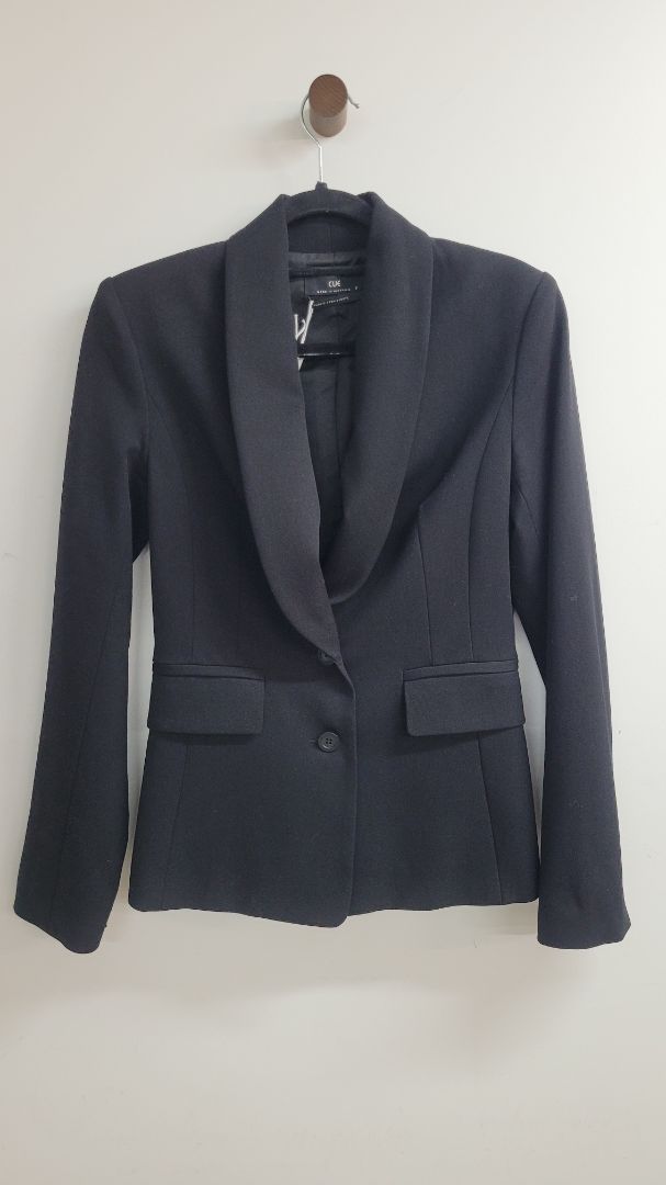 Black Cue Blazer, 8