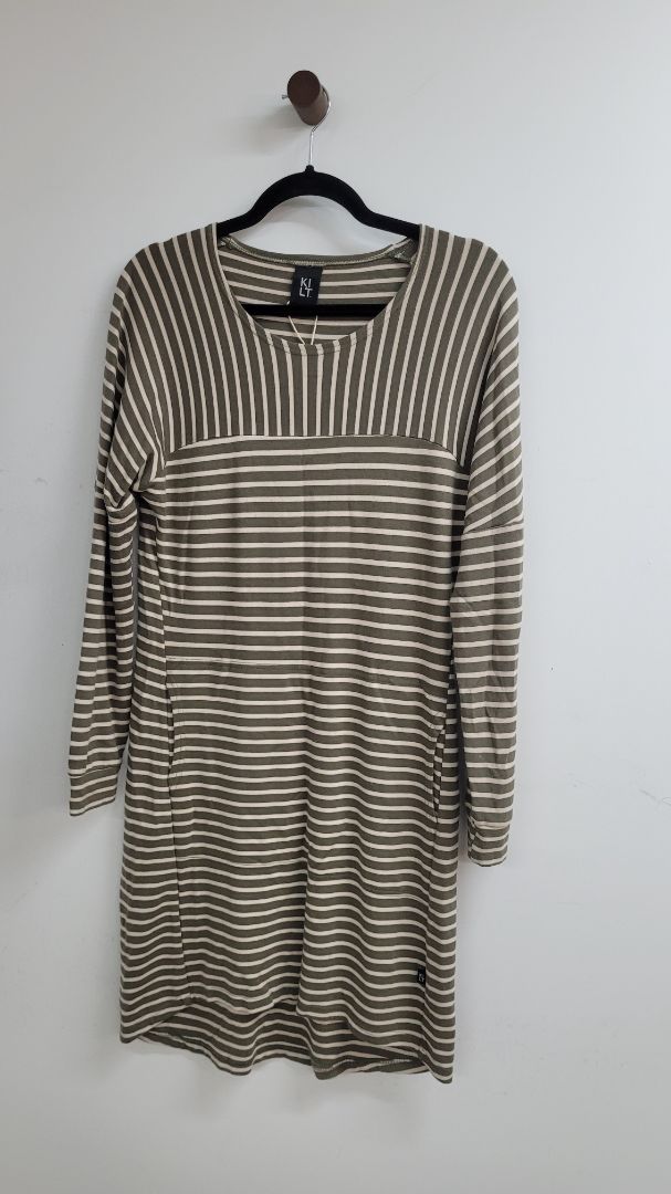 Green/cream stripes Kilt Dress, 8