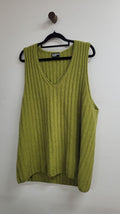 Green standard issue vest Jumper, M