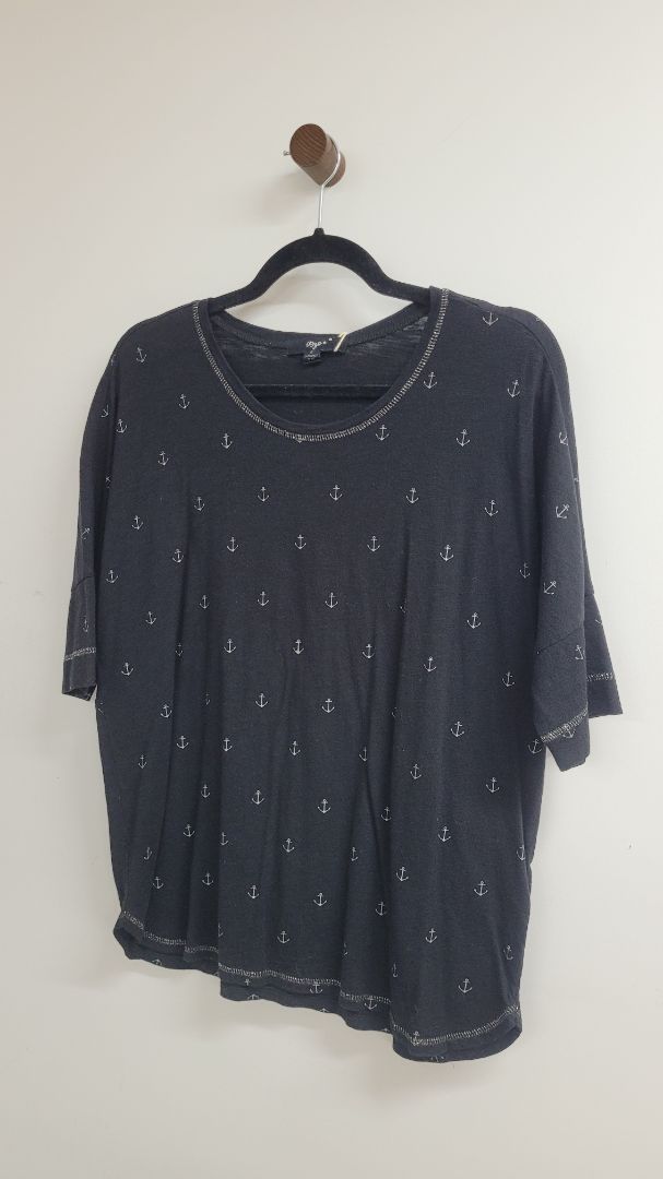 black Verge Short Sleeve Top, S