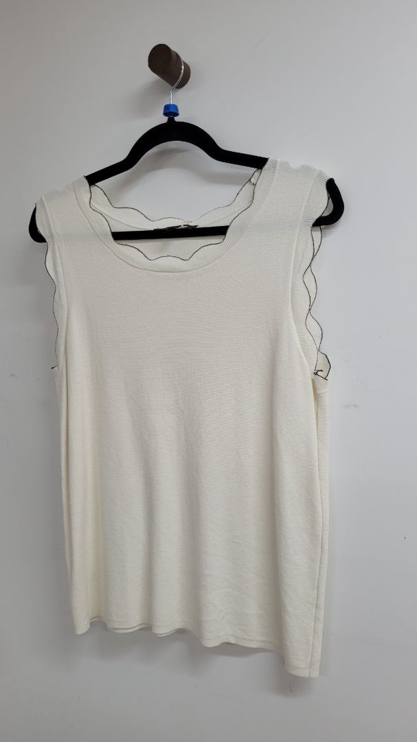 White Ann taylor Short Sleeve Top, L