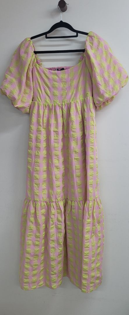 Yellow and pink Decjuba Dress, 8