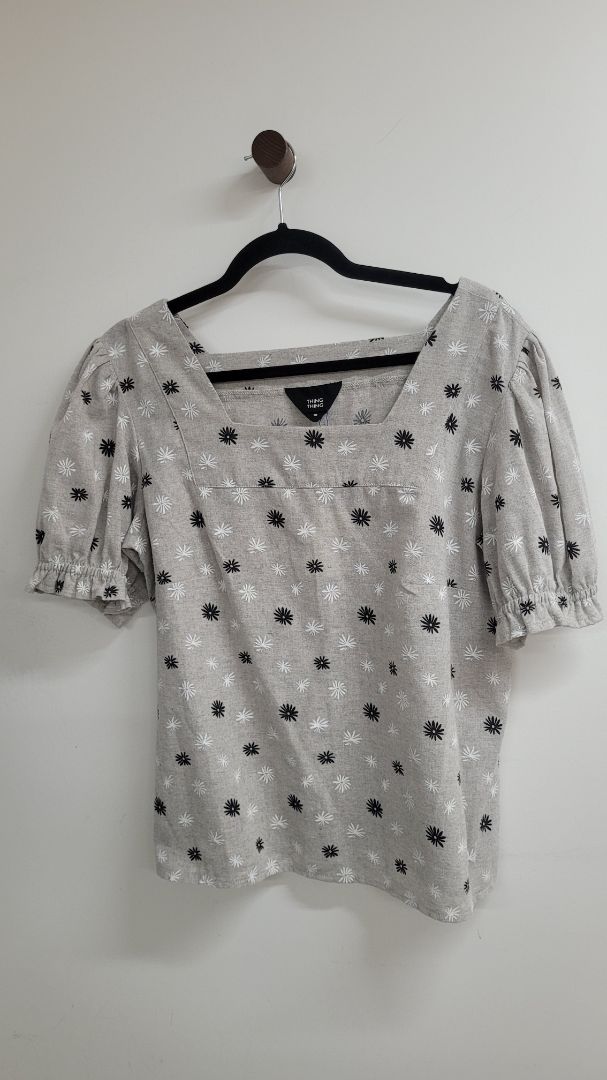 Grey Thing thing Short Sleeve Top, 10