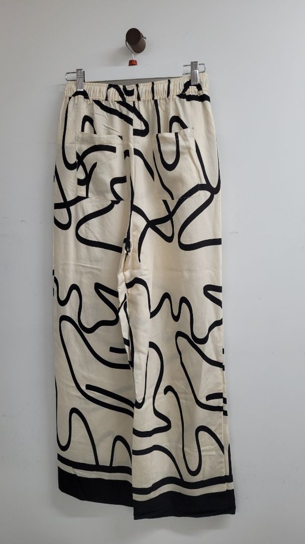 White and black Staple the label Pants, S