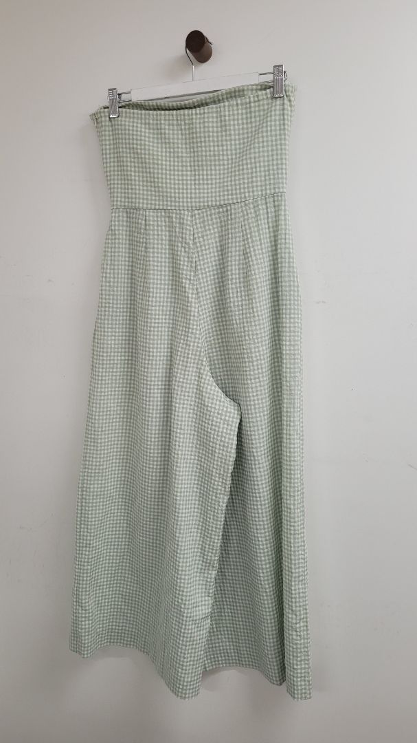 Green and white Ruby Pantsuit, 10