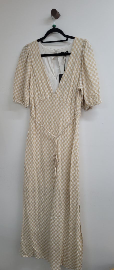 Yellow and white Among the brave Dress, 12