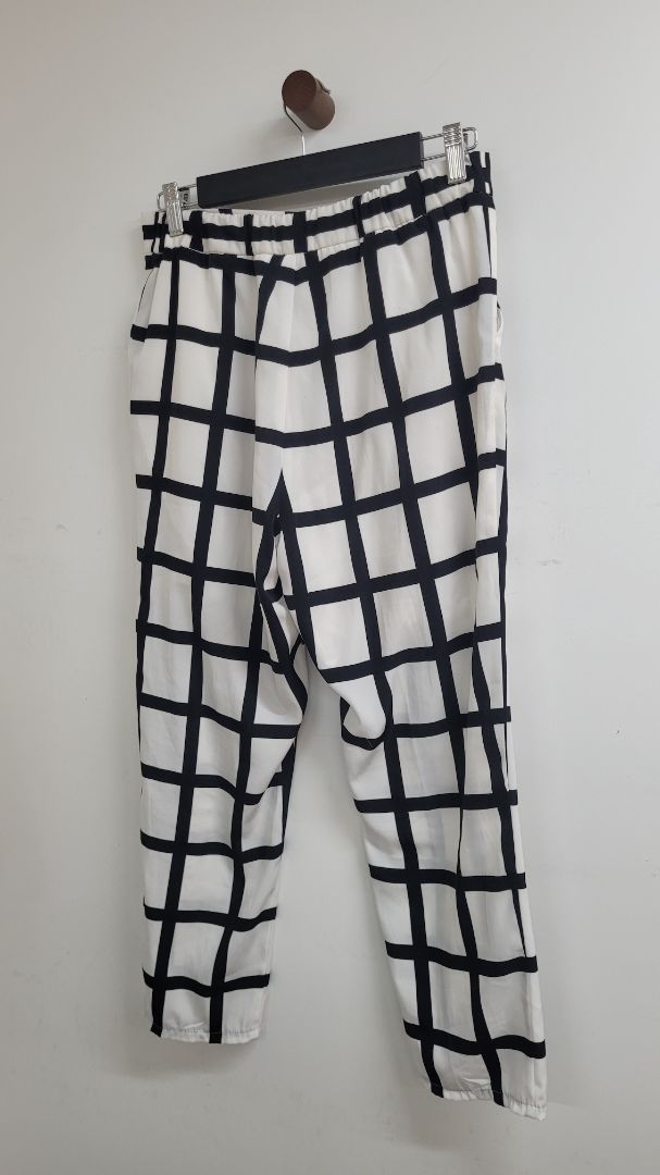 White and black Cooper Pants, 6