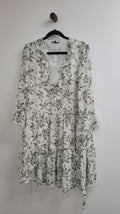White and green Among the brave Dress, 14
