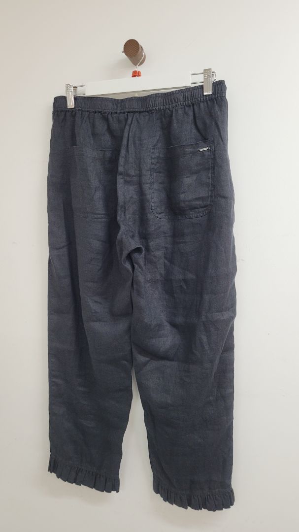 black Verge Pants, 10