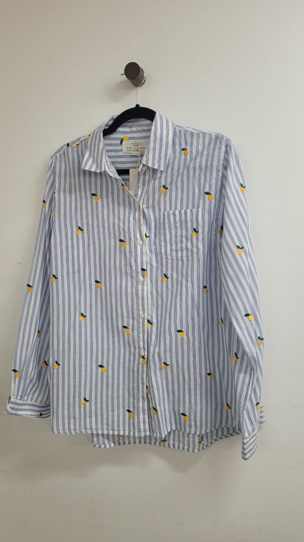 Blue/white with lemons birds of paradise Shirt, M