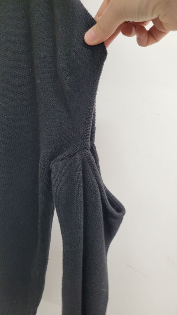 Black moochi Jumper, L