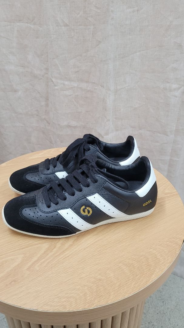 Black and white Goodsole Shoes, 37