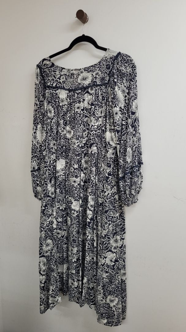 Wihte and navy Boho Dress, L/XL