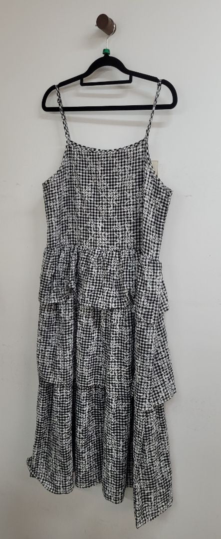 Black and white Federation Dress, M