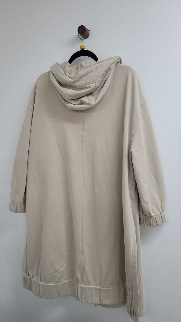cream Moochi Jacket, L
