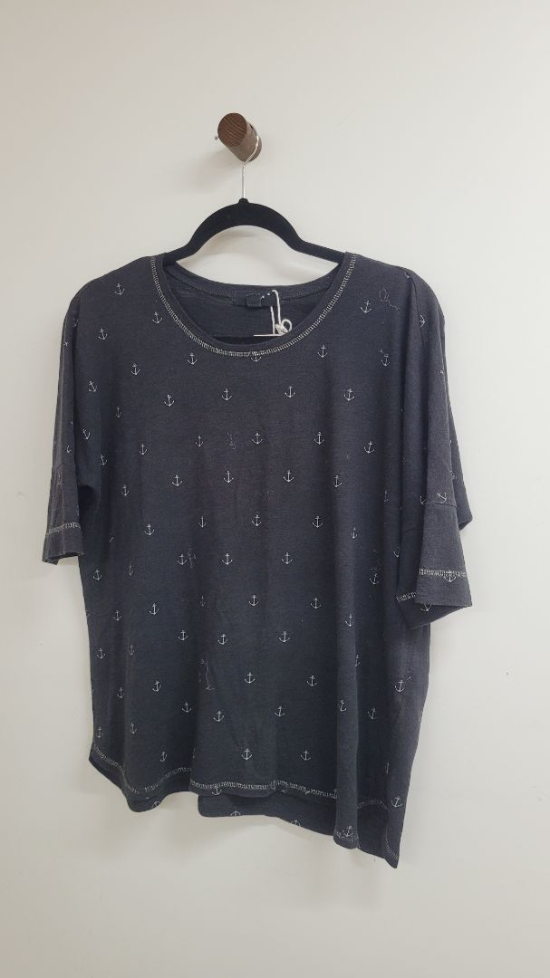 Black with anchors Verge Short Sleeve Top, S