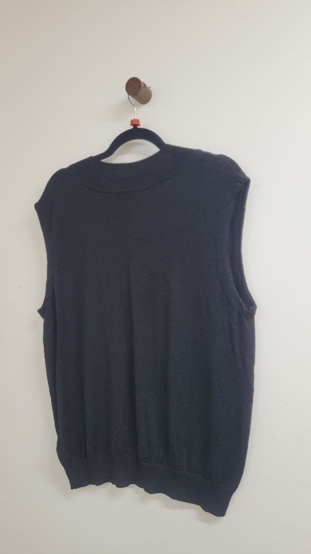 Black Moochi Vest, S