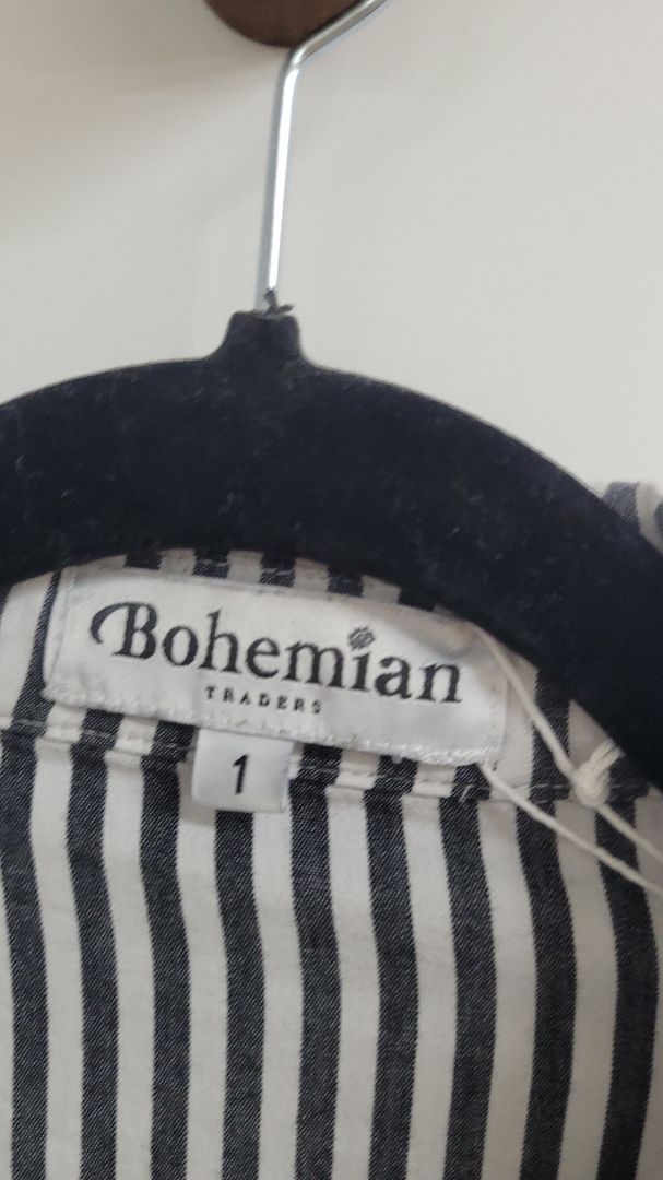 Black and white bohemian Shirt, 1
