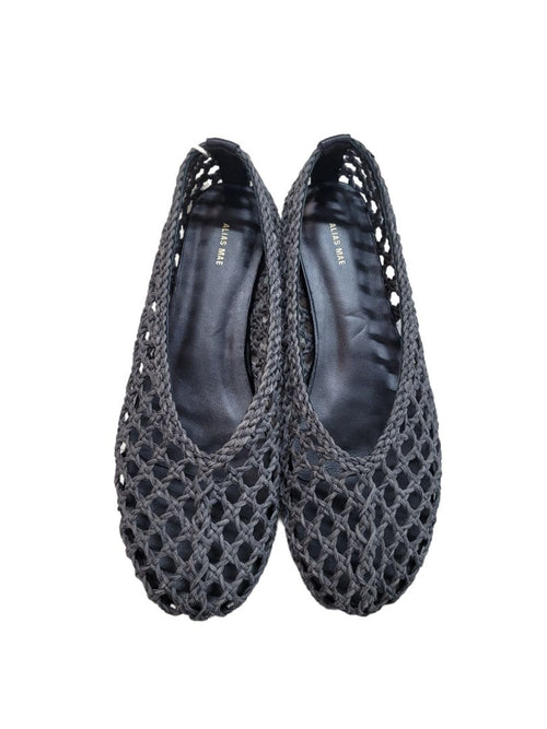 Black Alias Mae Mules, 40