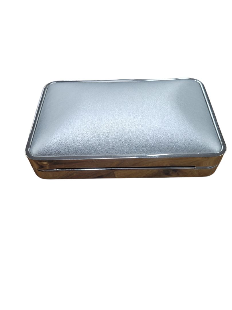 silver Olga burg Clutch