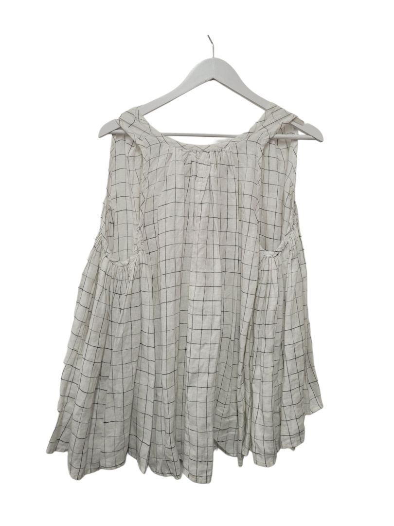 white Rogue Linen Short Sleeve Top, one size